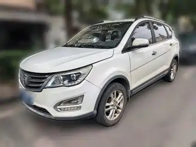 Baojun 560 2015