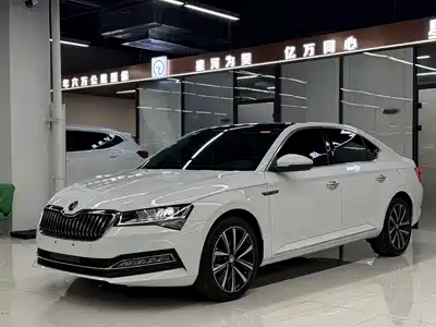 Škoda Superb 2024