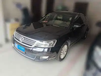 Volkswagen Passat Lingyu 2010