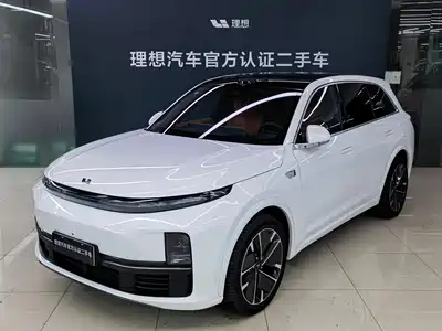 Li Auto L7 2025