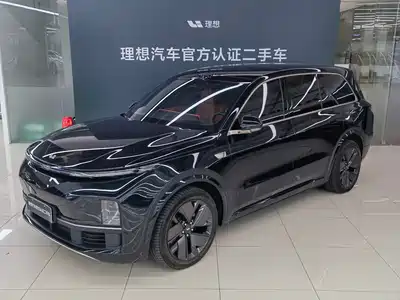 Li Auto L9 2025