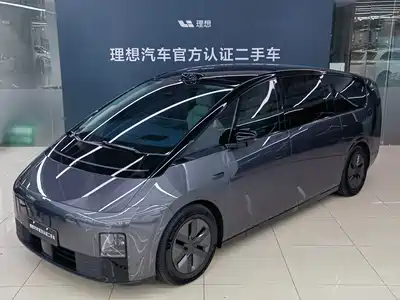 Li Auto MEGA 2024