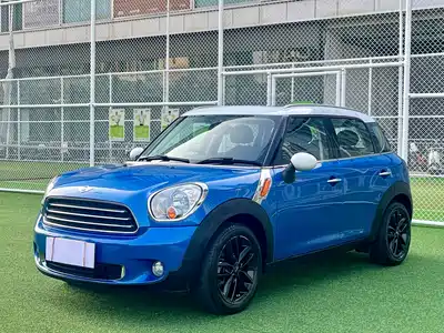MINI COUNTRYMAN 2013
