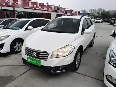 Suzuki SX4 S-Cross 2015