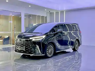 Lexus LM 2024
