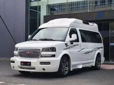 GMC Savana 2018