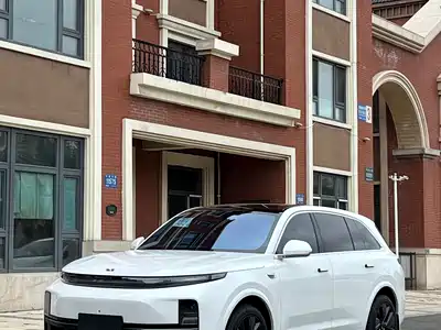 Li Auto L7 2023