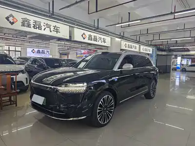 AITO Wenjie M9 2024