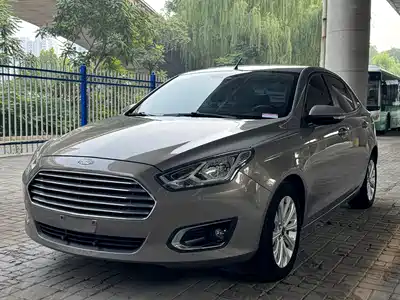Ford Escort 2015