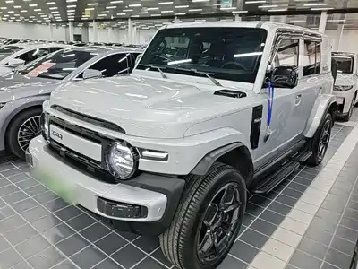 iCAR V23 2025