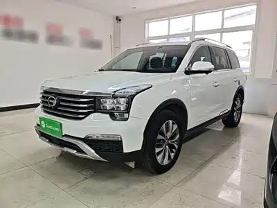 GAC Trumpchi GS8 2017