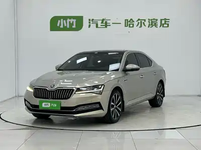 Škoda Superb 2022
