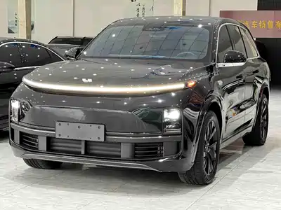 Li Auto L8 2023