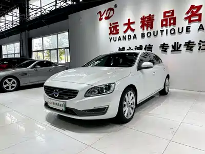 Volvo S60 Plug-in Hybrid 2015