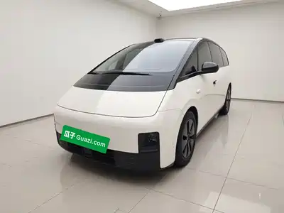 Li Auto MEGA 2025