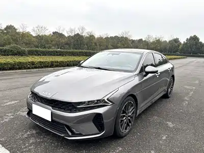 Kia K5 2023
