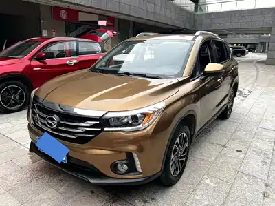 GAC Trumpchi GS4 2015