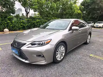 Lexus ES 2018