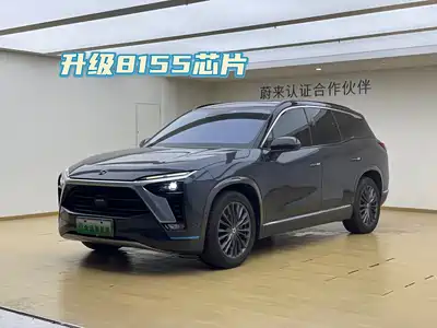 NIO ES8 2021
