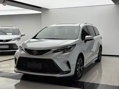 Toyota Granvia 2024