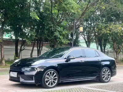 Lynk & Co 03 2019