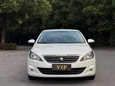 Peugeot 408 2016