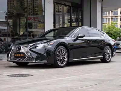 Lexus LS 2020