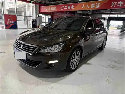 Peugeot 408 2016