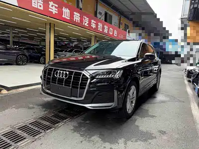 Audi Q7 2021