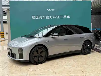 Li Auto i6 2025