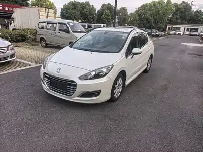 Peugeot 308 2016