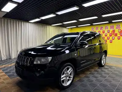 Jeep Compass (Import) 2013