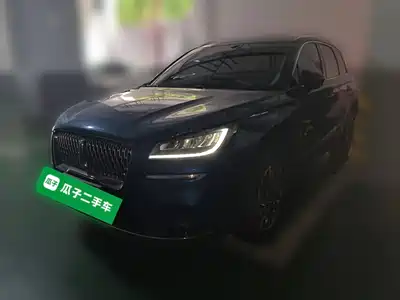 Lincoln Adventurer 2020