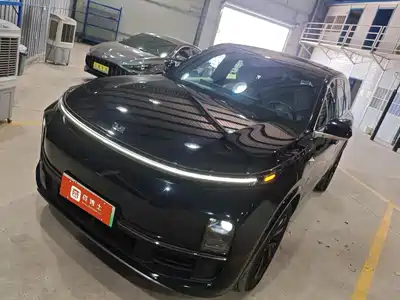 Li Auto L8 2023