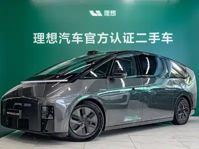 Li Auto MEGA 2024