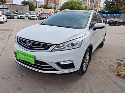 Geely Emgrand GS 2016