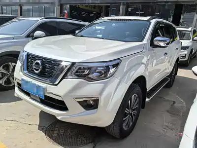 Nissan Terra 2019