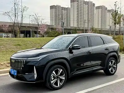 Geely Boyue L 2025