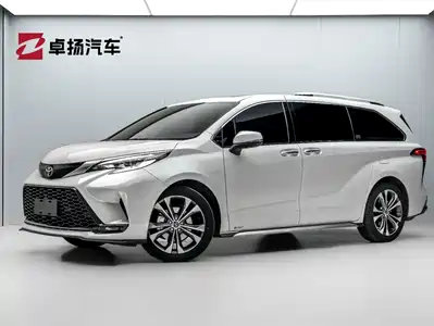 Toyota Granvia 2024