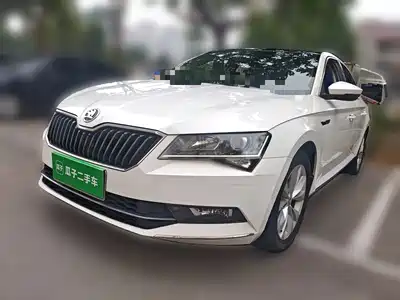 Škoda Superb 2017