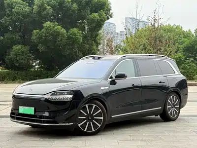 AITO Wenjie M9 2024