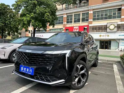 Geely Boyue L 2025