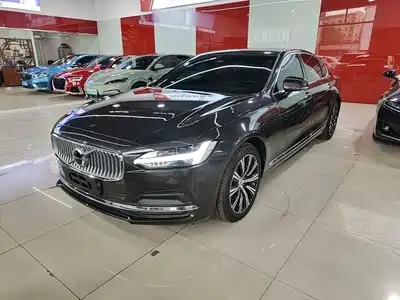 Volvo S90 2022