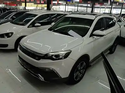 Leopaard CS10 2016