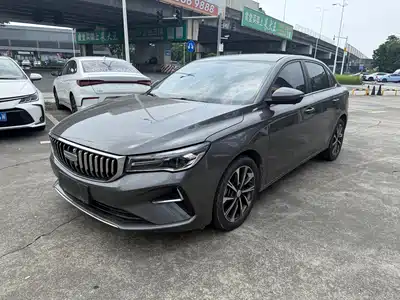 Geely Emgrand 2024