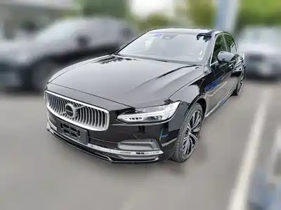 Volvo S90 2025