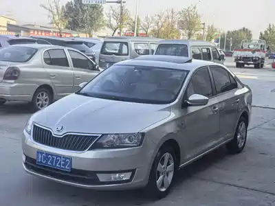 Škoda Rapid 2013