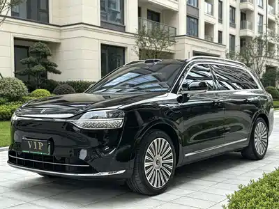 AITO Wenjie M9 2024
