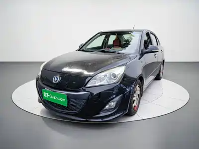 Changan Yuexiang V5 2015