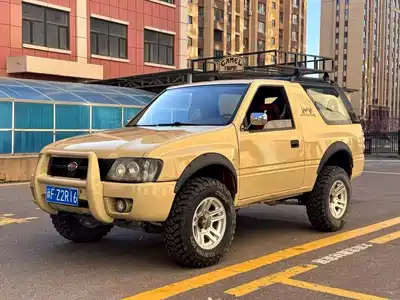 Landwind X9 2012